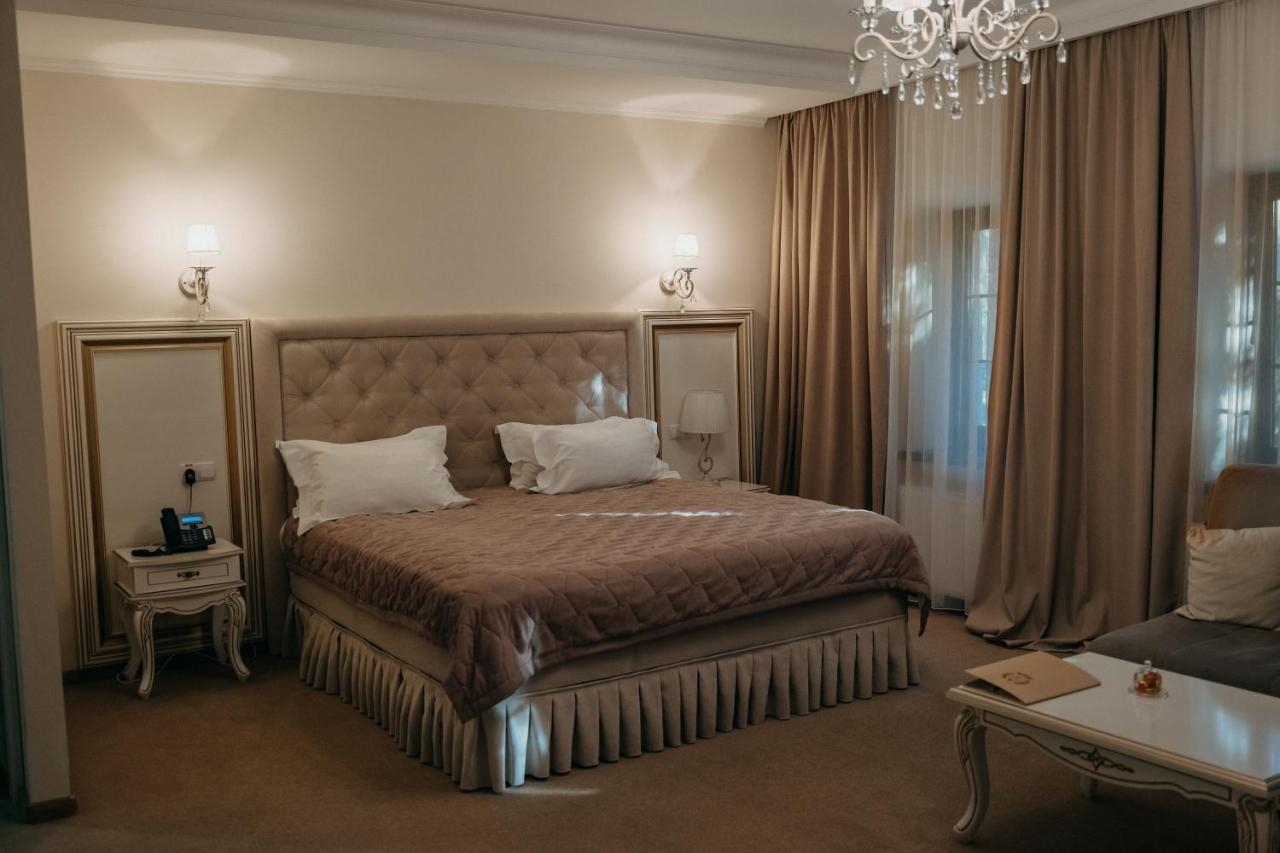 Zastava Uman Hotel Dmytrushky Стая снимка