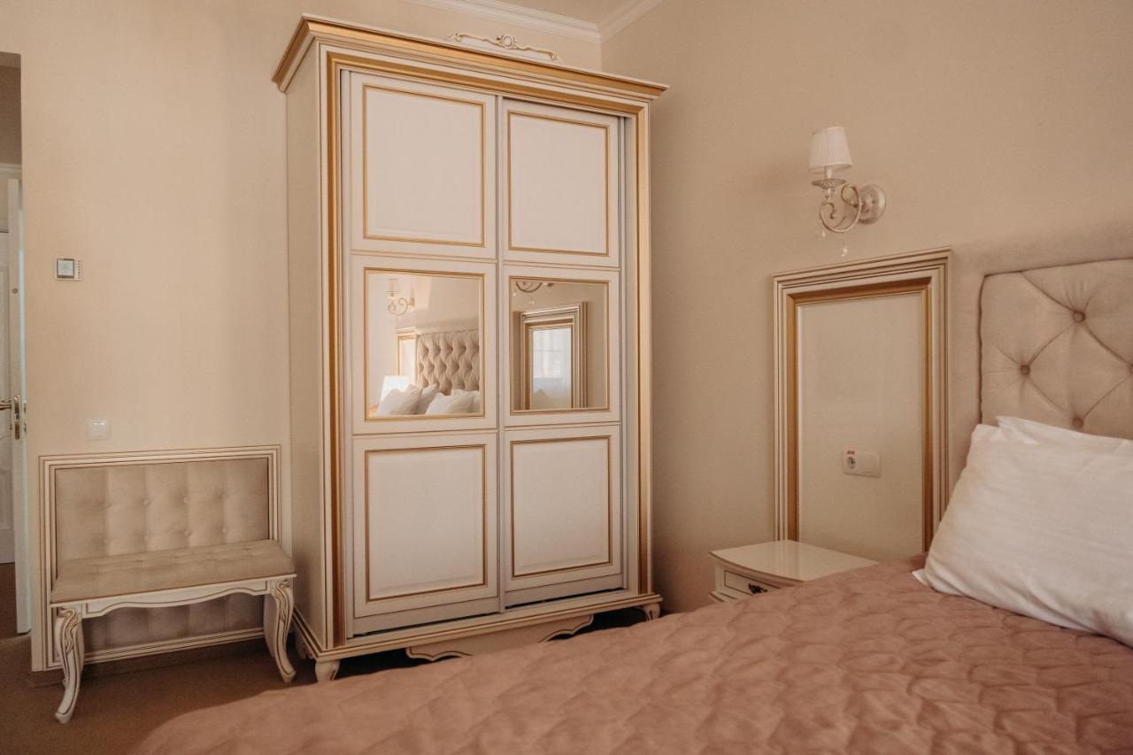 Zastava Uman Hotel Dmytrushky Екстериор снимка