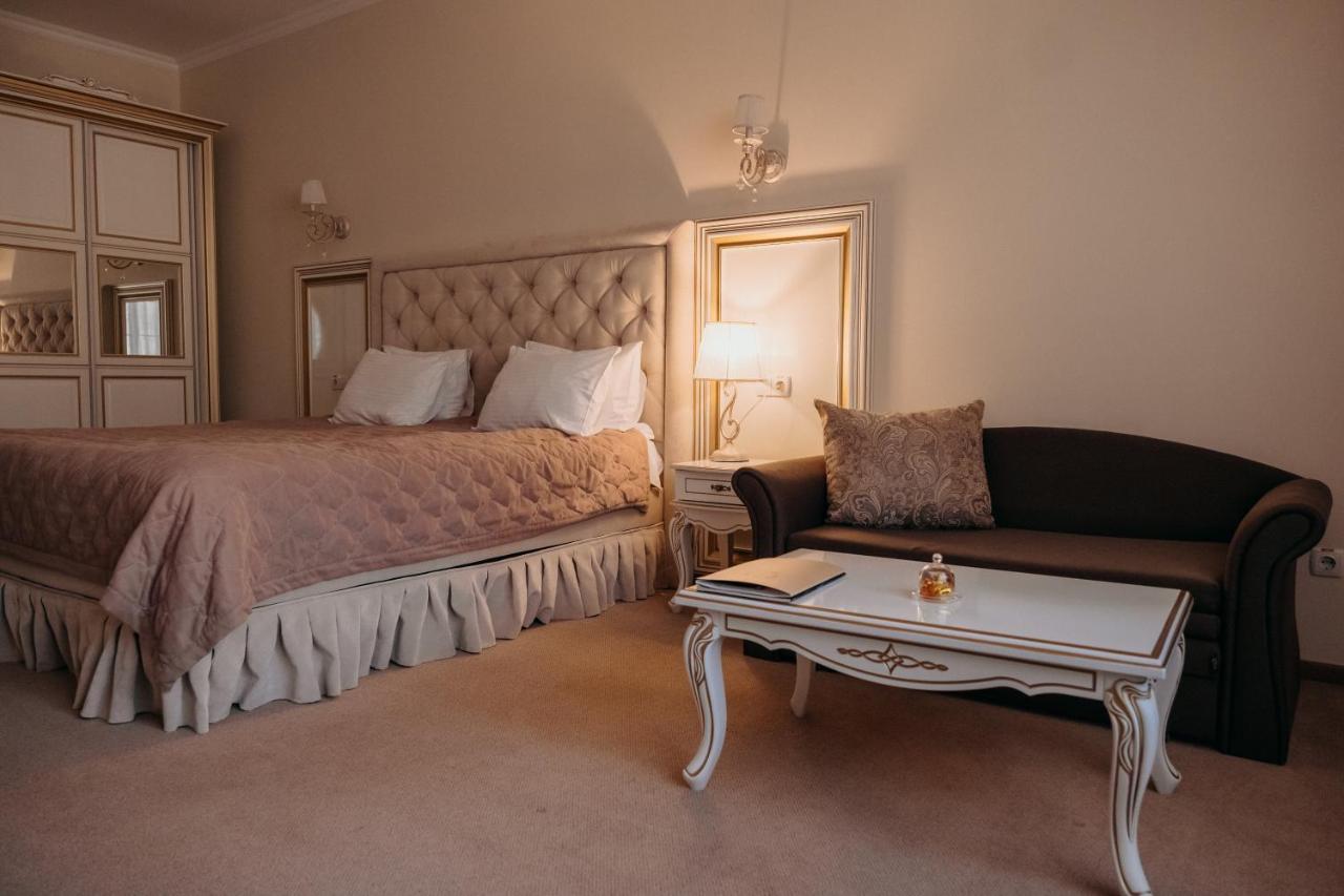 Zastava Uman Hotel Dmytrushky Екстериор снимка